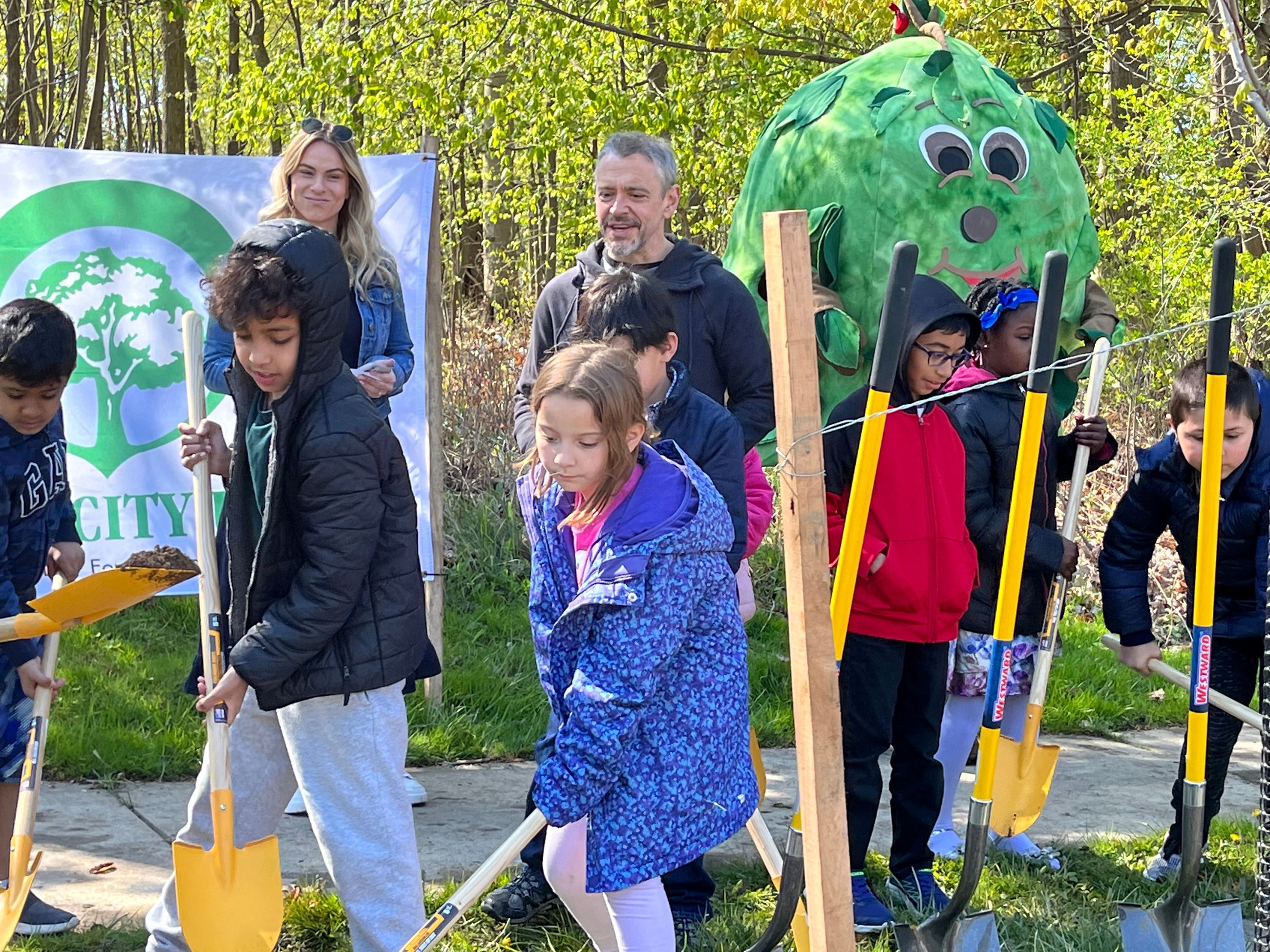 Tree Planting at Bryden School